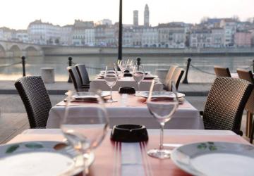 restaurant le Saint Laurent : panorama sur les quais de Saône