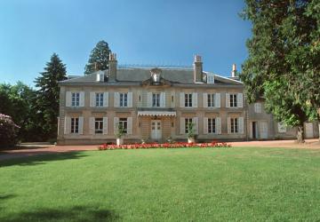 Visite oenotouristique gourmande au Château des Ravatys