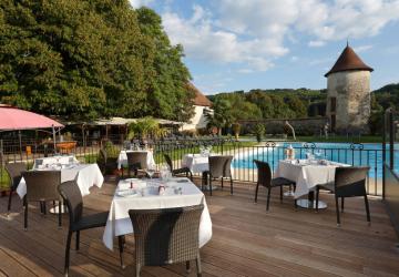 La Capella - Hôtel Restaurant Le Château de Chapeau Cornu - Vignieu - Balcons du Dauphiné - Nord-Isère - à moins d'une heure de Lyon