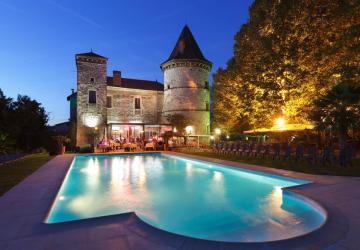 La Capella - Hôtel Restaurant Le Château de Chapeau Cornu - Vignieu - Balcons du Dauphiné - Nord-Isère - à moins d'une heure de Lyon